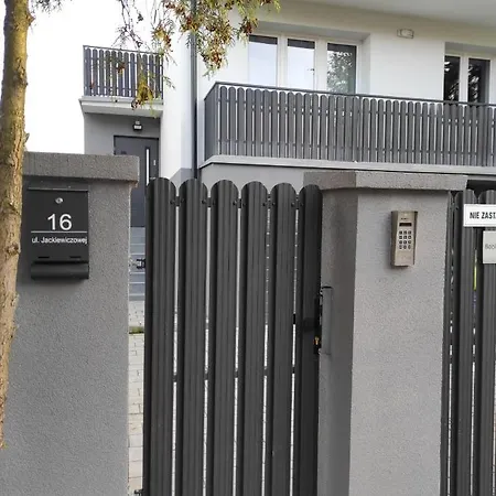Komfortowe Przytulne Nowoczesne Mieszkanie ラドム