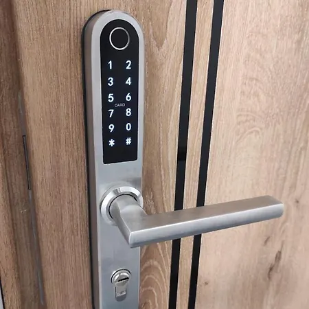 Apartahotel Komfortowe Przytulne Nowoczesne Mieszkanie 4*