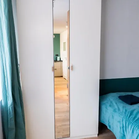 Komfortowe Przytulne Nowoczesne Mieszkanie Apartahotel