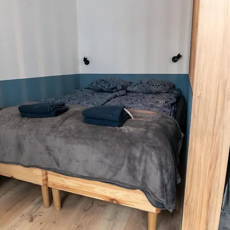 Komfortowe Przytulne Nowoczesne Mieszkanie 아파트호텔 4*
