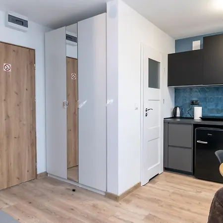 Apartahotel Komfortowe Przytulne Nowoczesne Mieszkanie 4*