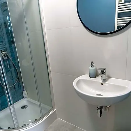 아파트호텔 Komfortowe Przytulne Nowoczesne Mieszkanie 4*